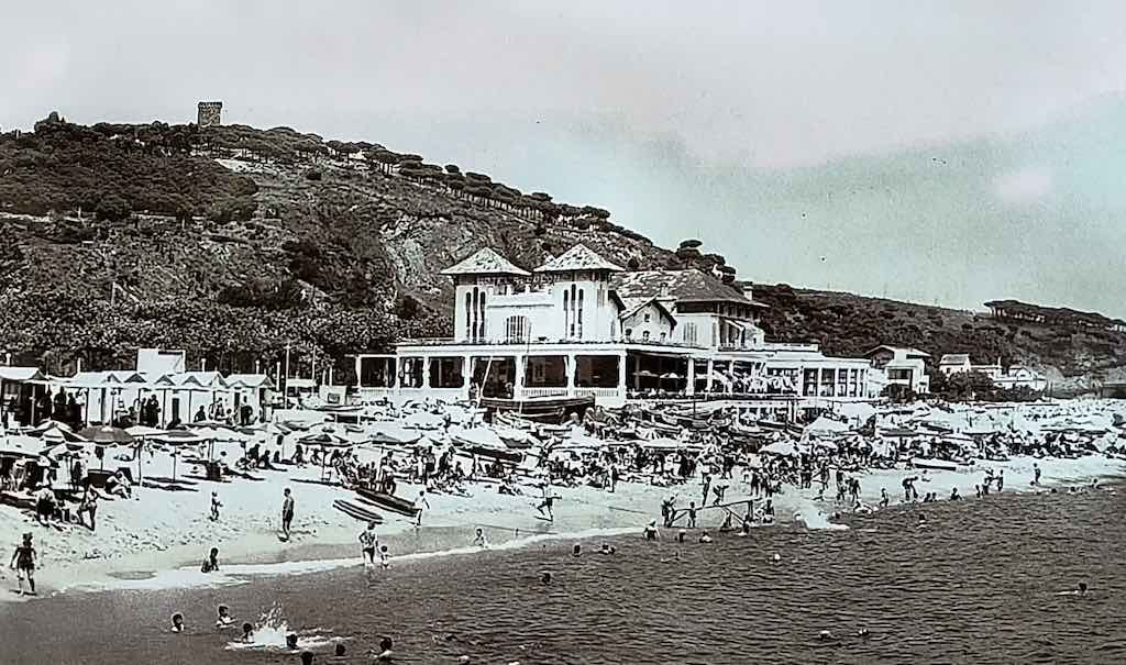 Hotel Colón Passeig al Passat